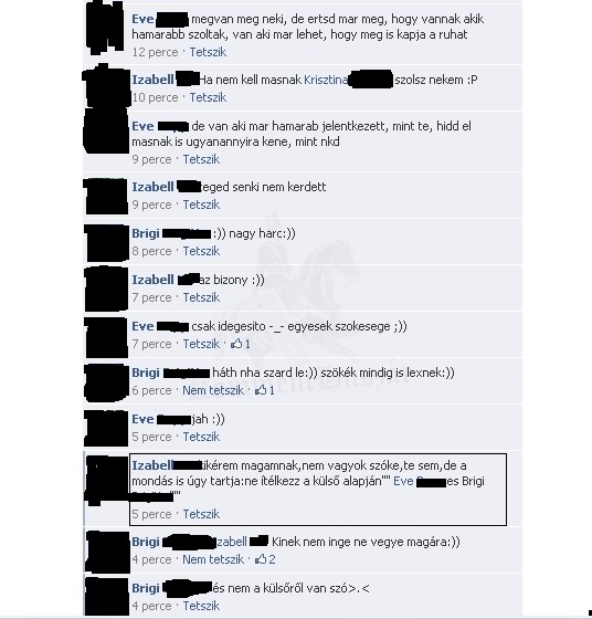 Szőke nő akcióban
 
